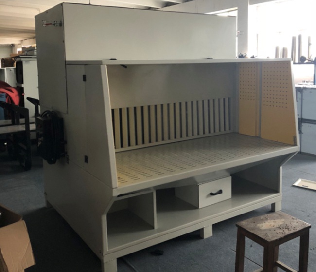 期待磨练的工业吸尘打磨平台